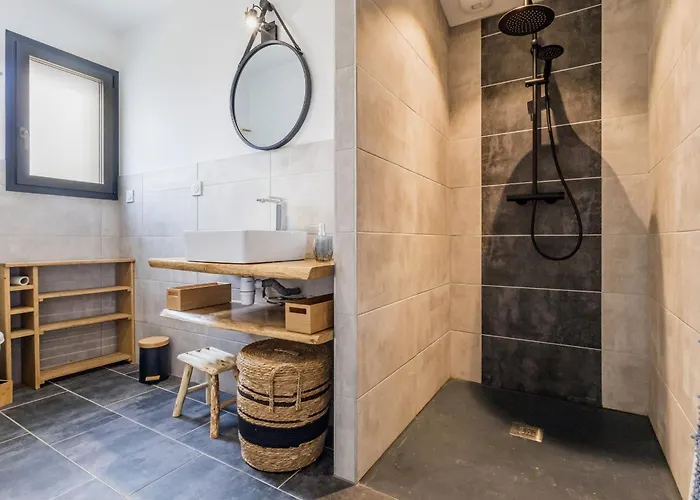 Ancienne Etable Renovee Avec Cour Privative, Proche De Nantes Et St Nazaire, Ideale Familles Et Pro - Fr-1-306-1281